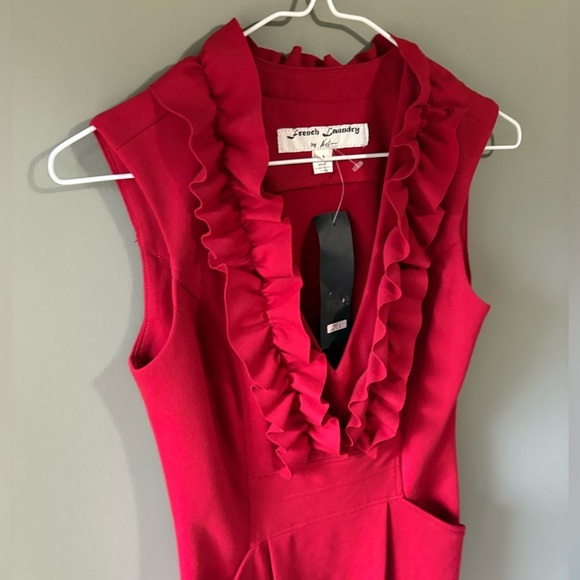 NWT French Laundry by Neto, size 4, body con, mini red dress with ruffles - Picture 2 of 8